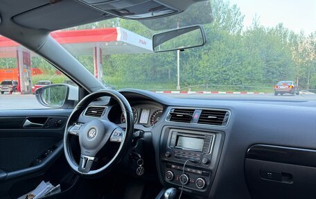 Volkswagen Jetta VI, 2013 год, 665 000 рублей, 10 фотография
