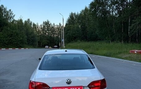 Volkswagen Jetta VI, 2013 год, 665 000 рублей, 9 фотография