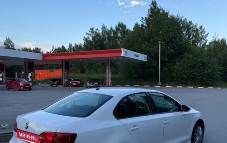 Volkswagen Jetta VI, 2013 год, 665 000 рублей, 8 фотография