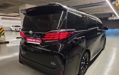 Toyota Alphard, 2024 год, 9 490 099 рублей, 4 фотография