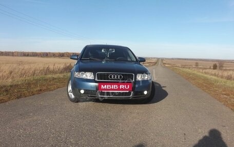 Audi A4, 2002 год, 380 000 рублей, 4 фотография