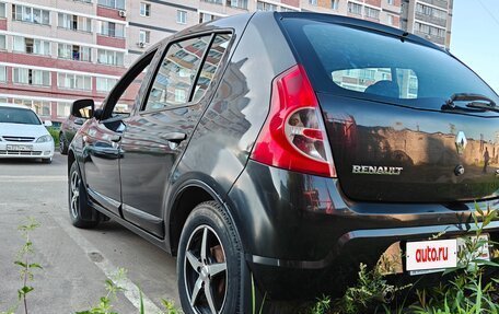 Renault Sandero I, 2010 год, 370 000 рублей, 4 фотография