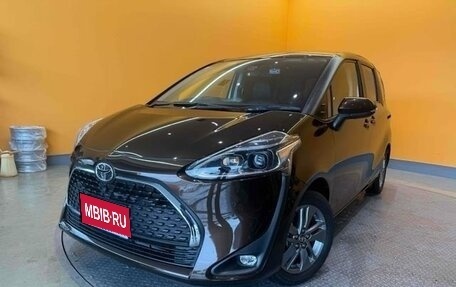 Toyota Sienta II, 2019 год, 1 250 000 рублей, 1 фотография