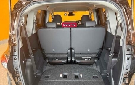 Toyota Sienta II, 2019 год, 1 250 000 рублей, 22 фотография
