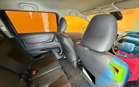 Toyota Sienta II, 2019 год, 1 250 000 рублей, 19 фотография