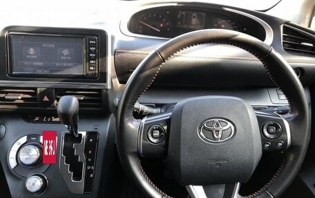 Toyota Sienta II, 2020 год, 1 200 000 рублей, 18 фотография