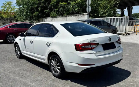 Skoda Octavia, 2018 год, 913 069 рублей, 4 фотография