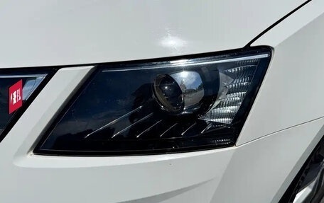 Skoda Octavia, 2018 год, 913 069 рублей, 9 фотография