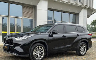 Toyota Highlander, 2025 год, 6 000 000 рублей, 1 фотография