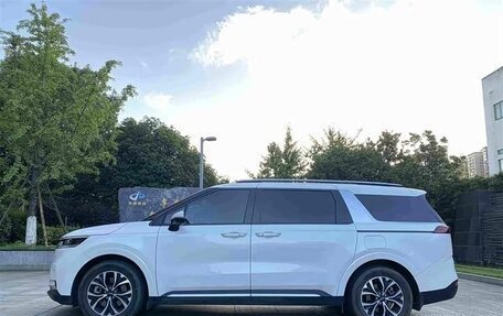 KIA Carnival, 2023 год, 4 750 000 рублей, 6 фотография