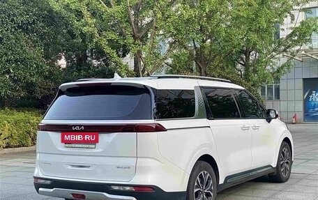 KIA Carnival, 2023 год, 4 750 000 рублей, 3 фотография