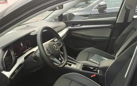 Volkswagen Golf VIII, 2022 год, 1 870 000 рублей, 5 фотография