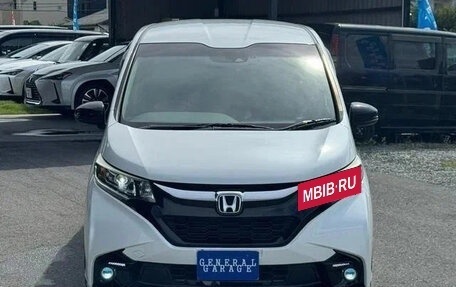 Honda Freed II, 2017 год, 1 010 007 рублей, 3 фотография