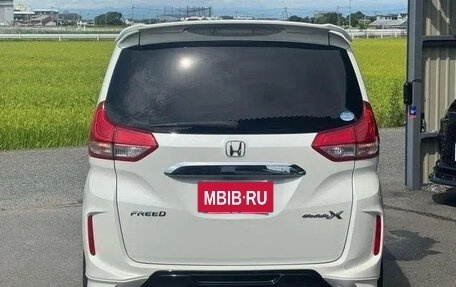 Honda Freed II, 2017 год, 1 010 007 рублей, 6 фотография