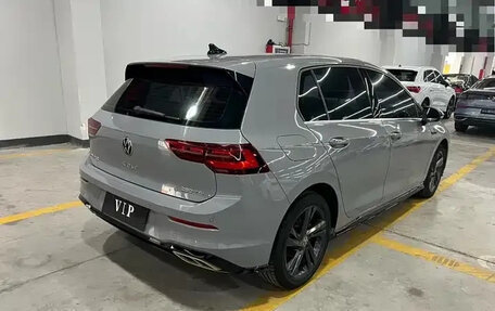 Volkswagen Golf VIII, 2022 год, 1 950 000 рублей, 4 фотография