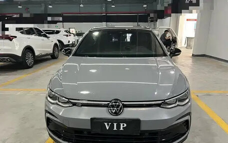 Volkswagen Golf VIII, 2022 год, 1 950 000 рублей, 5 фотография