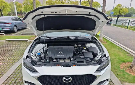 Mazda CX-4, 2021 год, 1 873 000 рублей, 5 фотография
