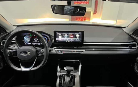 Geely Emgrand, 2022 год, 1 100 000 рублей, 11 фотография
