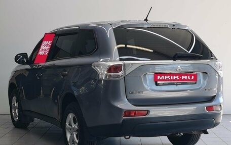 Mitsubishi Outlander III рестайлинг 3, 2012 год, 1 550 000 рублей, 7 фотография