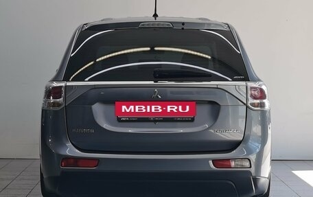 Mitsubishi Outlander III рестайлинг 3, 2012 год, 1 550 000 рублей, 6 фотография