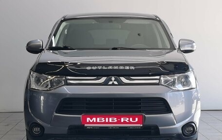 Mitsubishi Outlander III рестайлинг 3, 2012 год, 1 550 000 рублей, 2 фотография