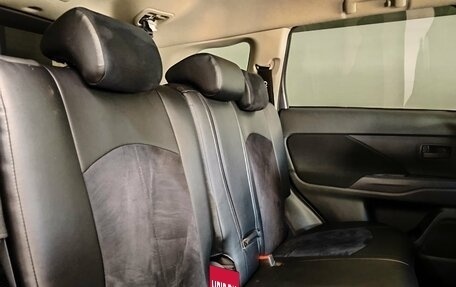 Mitsubishi Outlander III рестайлинг 3, 2012 год, 1 550 000 рублей, 21 фотография