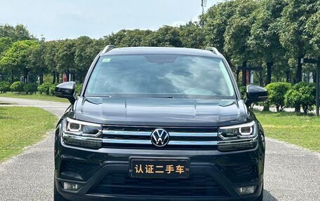 Volkswagen Tharu, 2022 год, 1 628 000 рублей, 2 фотография