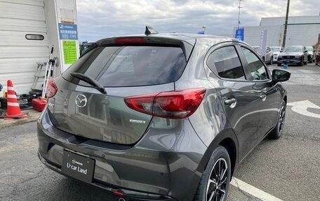 Mazda 2 III, 2023 год, 1 200 400 рублей, 4 фотография