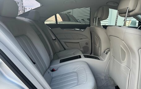 Mercedes-Benz CLS, 2013 год, 2 490 000 рублей, 28 фотография