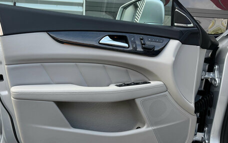 Mercedes-Benz CLS, 2013 год, 2 490 000 рублей, 23 фотография