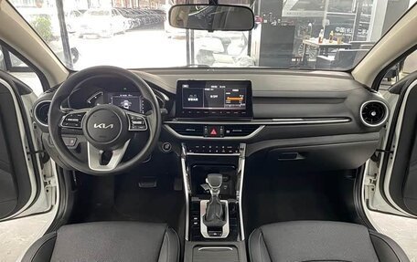 KIA K3, 2022 год, 1 520 000 рублей, 2 фотография