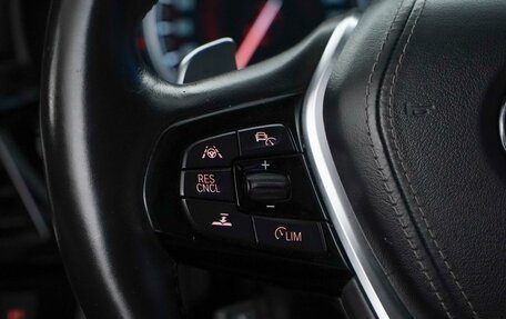 BMW 5 серия, 2017 год, 3 249 077 рублей, 13 фотография