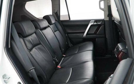 Toyota Land Cruiser Prado 150 рестайлинг 2, 2014 год, 3 887 077 рублей, 7 фотография