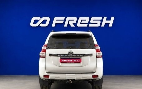 Toyota Land Cruiser Prado 150 рестайлинг 2, 2014 год, 3 887 077 рублей, 4 фотография