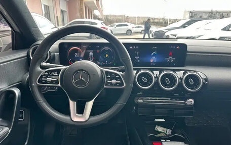 Mercedes-Benz A-Класс, 2022 год, 2 020 077 рублей, 16 фотография