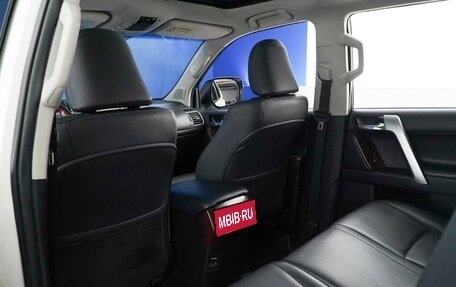 Toyota Land Cruiser Prado 150 рестайлинг 2, 2014 год, 3 887 077 рублей, 11 фотография