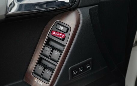 Toyota Land Cruiser Prado 150 рестайлинг 2, 2014 год, 3 887 077 рублей, 16 фотография