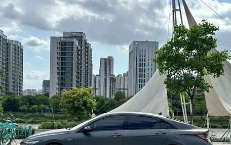 Hyundai Elantra, 2023 год, 1 310 000 рублей, 4 фотография