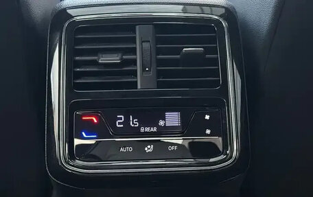 Volkswagen Passat B8 рестайлинг, 2023 год, 2 200 000 рублей, 15 фотография