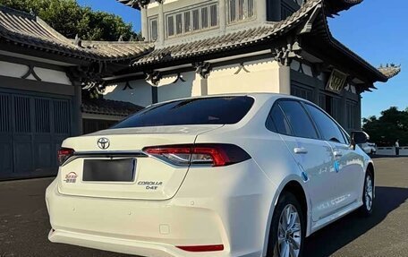 Toyota Corolla, 2023 год, 1 010 000 рублей, 4 фотография