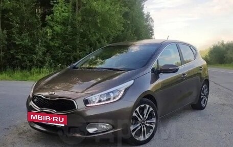 KIA cee'd III, 2014 год, 1 300 000 рублей, 2 фотография