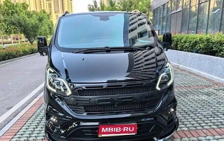 Ford Tourneo Custom I рестайлинг, 2023 год, 4 521 000 рублей, 1 фотография