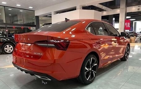 Skoda Octavia IV, 2021 год, 1 620 000 рублей, 11 фотография