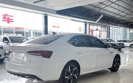 Skoda Octavia IV, 2022 год, 2 350 000 рублей, 7 фотография