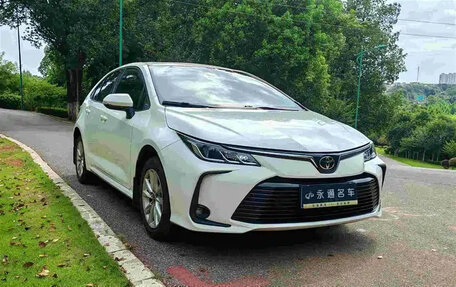 Toyota Corolla, 2023 год, 1 380 000 рублей, 3 фотография