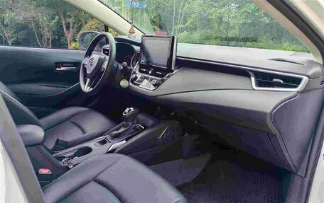 Toyota Corolla, 2023 год, 1 380 000 рублей, 5 фотография