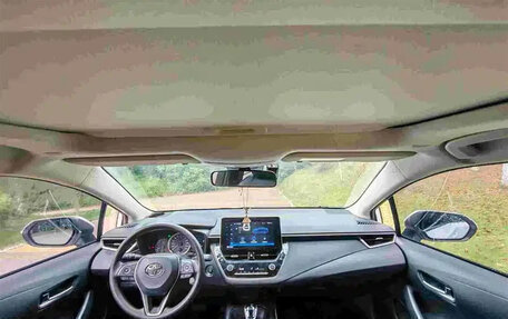 Toyota Corolla, 2023 год, 1 380 000 рублей, 4 фотография