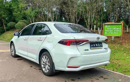 Toyota Corolla, 2023 год, 1 380 000 рублей, 10 фотография