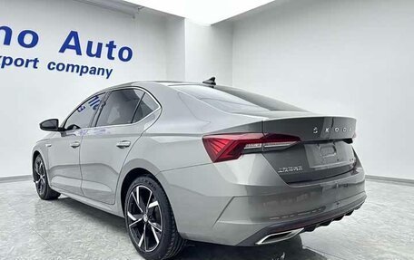 Skoda Octavia IV, 2022 год, 1 850 000 рублей, 3 фотография