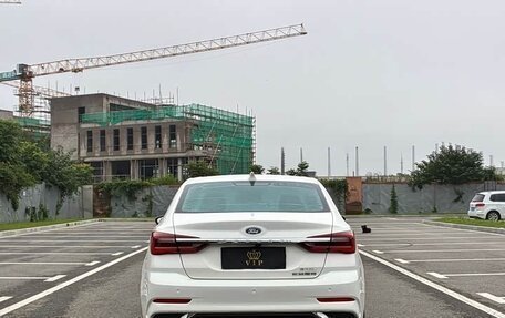 Ford Escort, 2021 год, 920 000 рублей, 6 фотография